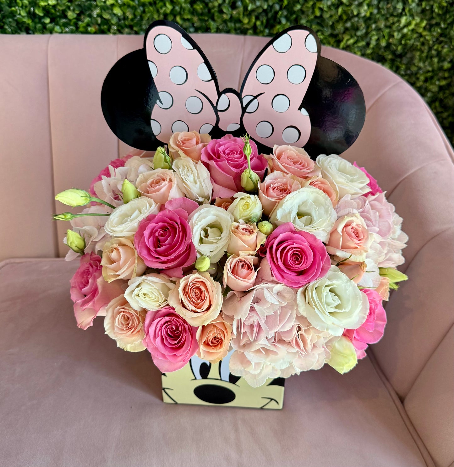 Minnie Blooms