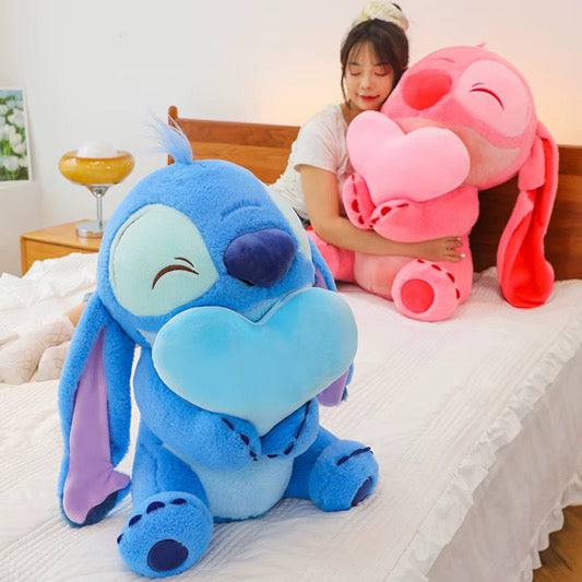 Stitch Hugs Large Plush — 18 Inches (45 cm)