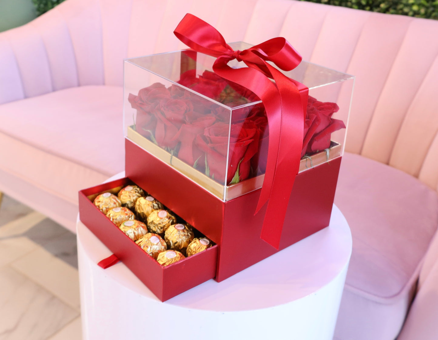 Sweetheart Bloom & Chocolate Box
