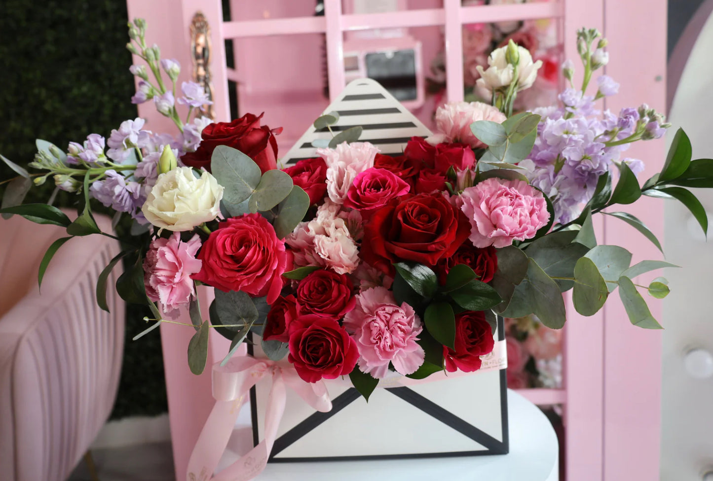 Floral bags and floral hearts